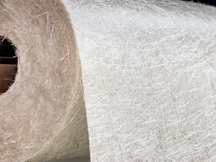 Roll of fibreglass matting